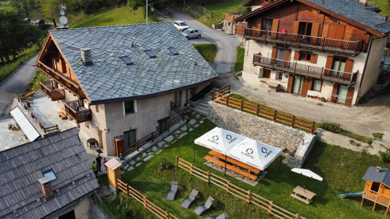 La Maison. Il Nido Dell'Aquila บาร์โดเนกเกีย ภายนอก รูปภาพ